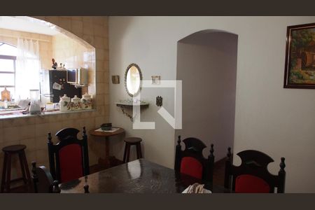 Casa à venda com 283m², 5 quartos e 6 vagasSala de Jantar