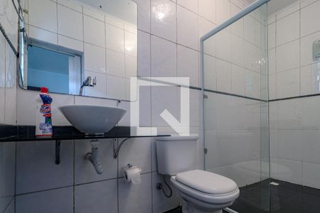 Banheiro da Suíte 1 de casa para alugar com 2 quartos, 80m² em Jardim Santo Antoninho, São Paulo