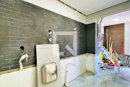 Apartamento para alugar com 47m², 2 quartos e 1 vagaCozinha e Área de Serviço