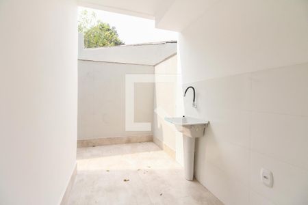 Apartamento para alugar com 45m², 2 quartos e 1 vagaÁrea de Serviço e Espaço Garden 