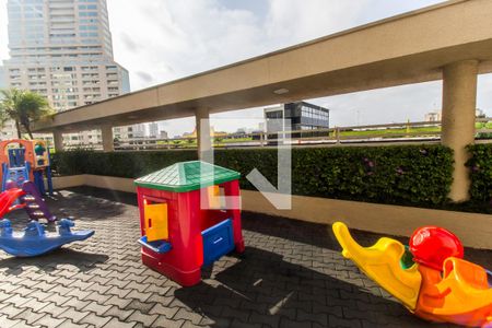 Apartamento à venda com 105m², 2 quartos e 2 vagasÁrea comum - Playground