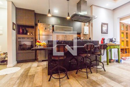 Apartamento à venda com 105m², 2 quartos e 2 vagasCozinha