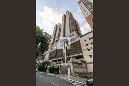Apartamento à venda com 105m², 2 quartos e 2 vagasVista da Rua