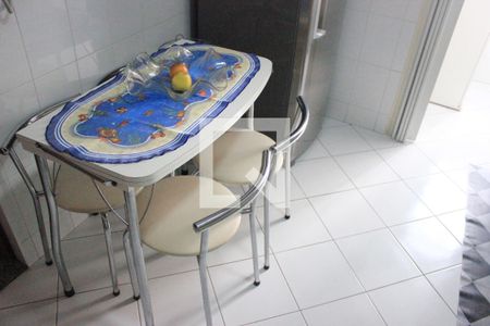 Apartamento para alugar com 101m², 3 quartos e 1 vagaCozinha