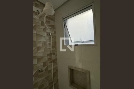 Apartamento à venda com 44m², 2 quartos e sem vaga Apartamento à venda com 44m², 2 quartos e sem vagaBanheiro