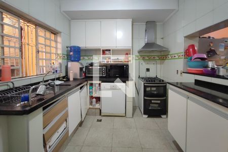 Casa à venda com 1000m², 4 quartos e 2 vagasCozinha