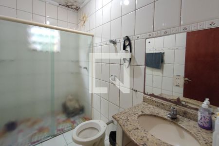 Casa à venda com 1000m², 4 quartos e 2 vagasBanheiro Social 2