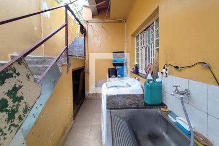 Casa à venda com 1000m², 4 quartos e 2 vagasÁrea de Serviço