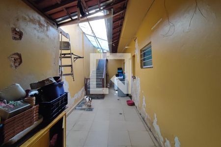 Casa à venda com 1000m², 4 quartos e 2 vagasÁrea de Serviço