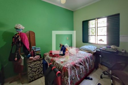 Casa à venda com 1000m², 4 quartos e 2 vagasQuarto 3