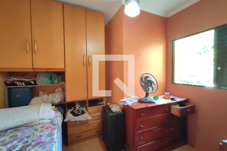 Casa à venda com 1000m², 4 quartos e 2 vagasQuarto 2