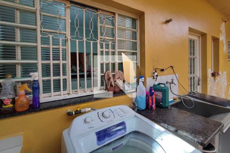 Casa à venda com 1000m², 4 quartos e 2 vagasÁrea de Serviço