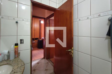 Casa à venda com 1000m², 4 quartos e 2 vagasBanheiro Social 2