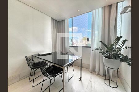 Apartamento à venda com 4 quartos, 140m² em Anchieta, Belo Horizonte