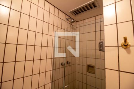 Apartamento à venda com 98m², 3 quartos e 2 vagas Apartamento à venda com 98m², 3 quartos e 2 vagasBanheiro