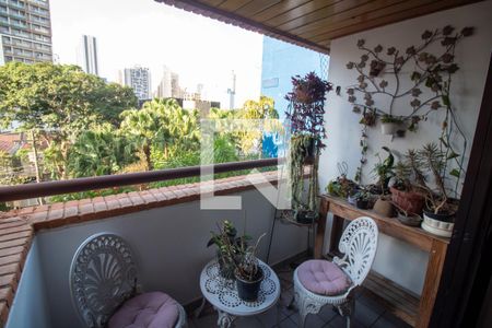 Apartamento à venda com 98m², 3 quartos e 2 vagasTerraço