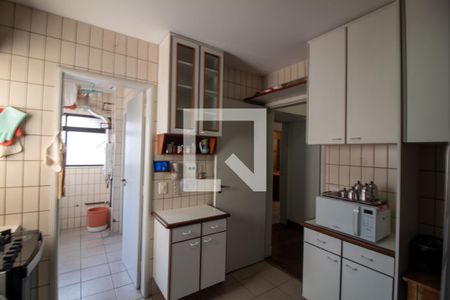 Apartamento à venda com 98m², 3 quartos e 2 vagas Apartamento à venda com 98m², 3 quartos e 2 vagasCozinha