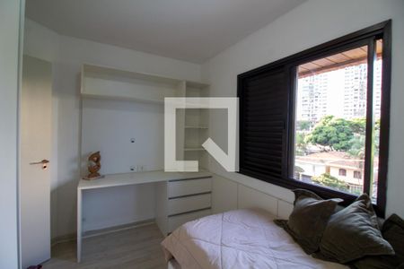 Apartamento à venda com 98m², 3 quartos e 2 vagasQuarto 2