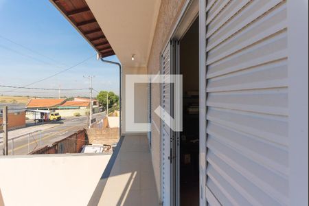 Casa à venda com 300m², 3 quartos e 5 vagas Casa à venda com 300m², 3 quartos e 5 vagasSacada dos Quartos 1 e 2
