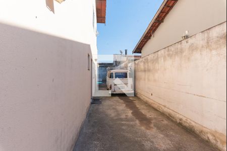 Quintal de casa à venda com 3 quartos, 300m² em Parque Santa Bárbara, Campinas