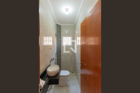 Casa à venda com 300m², 3 quartos e 5 vagas Casa à venda com 300m², 3 quartos e 5 vagasLavabo