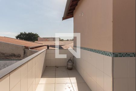 Casa à venda com 300m², 3 quartos e 5 vagas Casa à venda com 300m², 3 quartos e 5 vagasTerraço