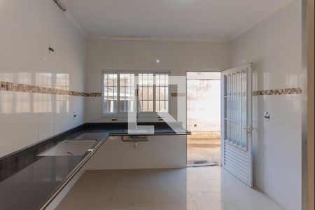 Cozinha de casa à venda com 3 quartos, 300m² em Parque Santa Bárbara, Campinas