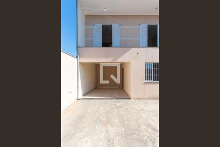 Casa à venda com 300m², 3 quartos e 5 vagas Casa à venda com 300m², 3 quartos e 5 vagasGaragem