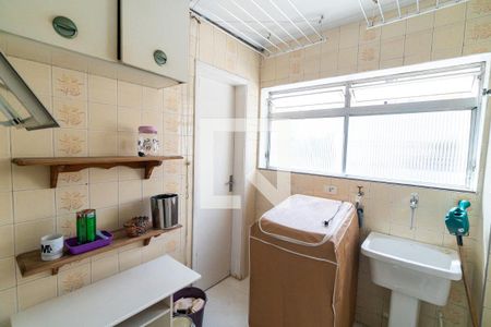 Apartamento para alugar com 68m², 2 quartos e 1 vagaÁrea de Serviço