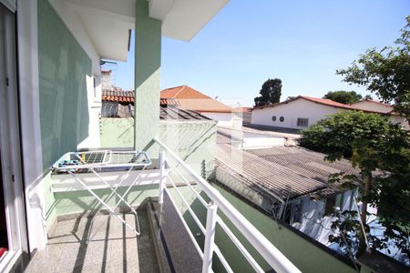 Casa à venda com 351m², 3 quartos e 5 vagas Casa à venda com 351m², 3 quartos e 5 vagasVaranda Suite 1