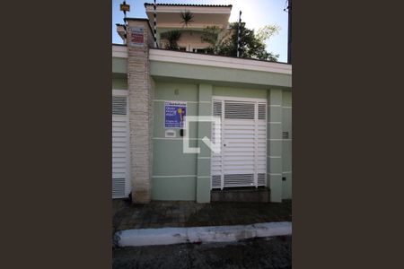 Casa à venda com 351m², 3 quartos e 5 vagas Casa à venda com 351m², 3 quartos e 5 vagasFachada