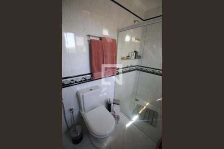 Casa à venda com 351m², 3 quartos e 5 vagas Casa à venda com 351m², 3 quartos e 5 vagasBanheiro da Suíte 1