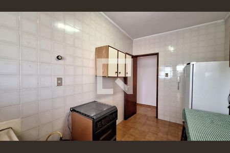 Cozinha de apartamento para alugar com 2 quartos, 90m² em Vila Tupi, Praia Grande