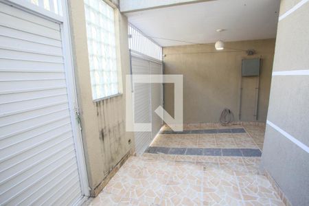 Casa à venda com 120m², 3 quartos e 1 vagaGaragem