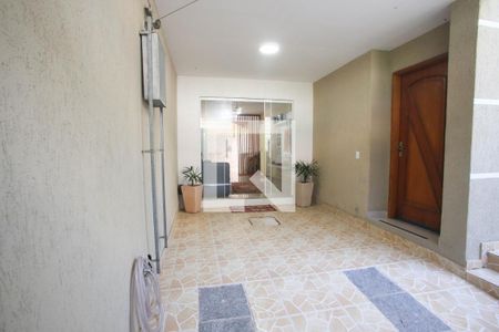 Casa à venda com 120m², 3 quartos e 1 vagaGaragem