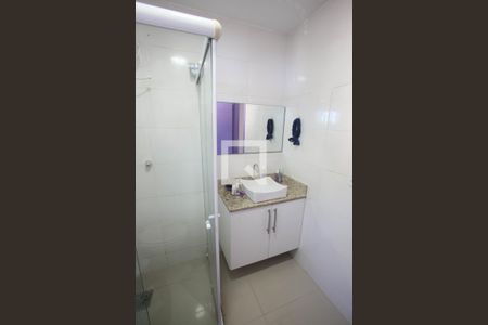 Casa à venda com 120m², 3 quartos e 1 vagaBanheiro da Suíte 2