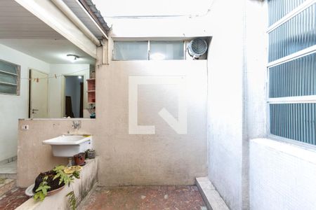 Apartamento para alugar com 80m², 2 quartos e sem vaga Apartamento para alugar com 80m², 2 quartos e sem vagaÁrea de Serviço