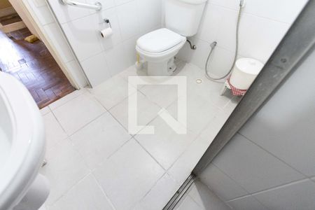 Apartamento para alugar com 80m², 2 quartos e sem vaga Apartamento para alugar com 80m², 2 quartos e sem vagaBanheiro