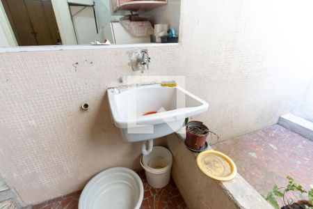 Apartamento para alugar com 80m², 2 quartos e sem vaga Apartamento para alugar com 80m², 2 quartos e sem vagaÁrea de Serviço