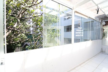 Casa à venda com 247m², 6 quartos e 4 vagasQuintal