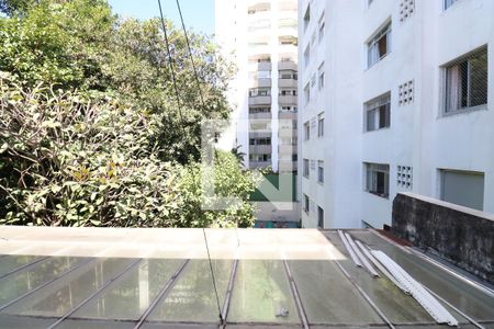 Casa à venda com 247m², 6 quartos e 4 vagasVista do Quarto 2