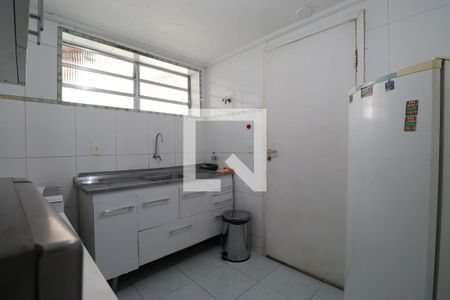 Casa à venda com 247m², 6 quartos e 4 vagasCozinha