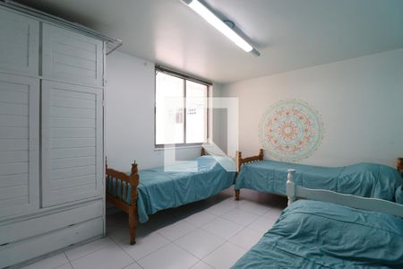 Casa à venda com 247m², 6 quartos e 4 vagasQuarto 6