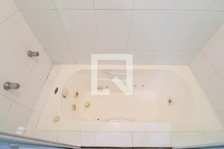 Casa à venda com 247m², 6 quartos e 4 vagasBanheira