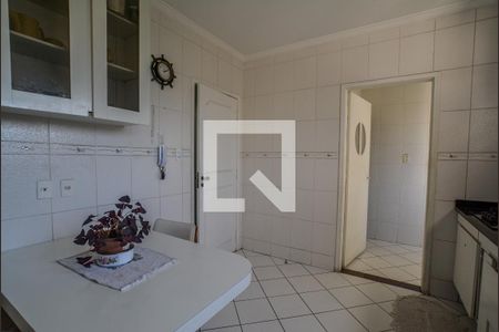 Apartamento à venda com 130m², 4 quartos e 1 vagaCozinha