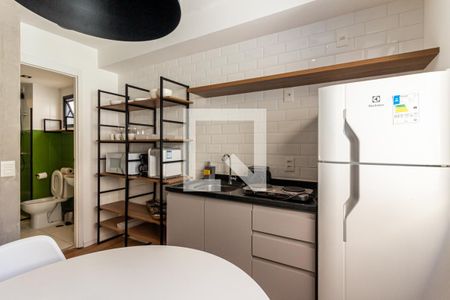 Cozinha de kitnet/studio para alugar com 1 quarto, 26m² em Vila Buarque, São Paulo