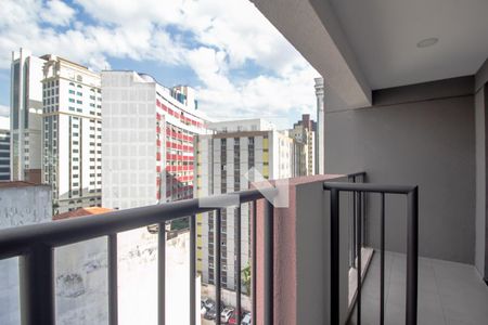 4 Varanda de apartamento para alugar com 1 quarto, 32m² em Consolação, São Paulo