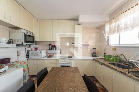 Apartamento à venda com 76m², 2 quartos e 1 vagaCozinha