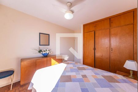 Apartamento à venda com 76m², 2 quartos e 1 vagaQuarto 2