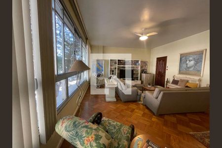 Apartamento à venda com 185m², 4 quartos e 1 vaga Apartamento à venda com 185m², 4 quartos e 1 vagaSala